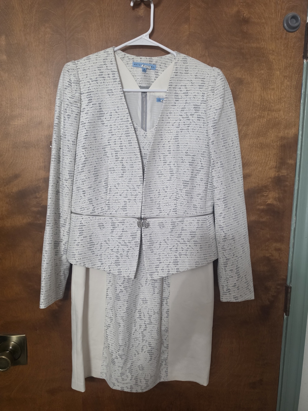 ANTONIO MELANI Light Gray And White Textured Blazer & Dress Set